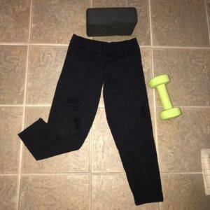 High end luxury Capri yoga sweat wet fit bottom